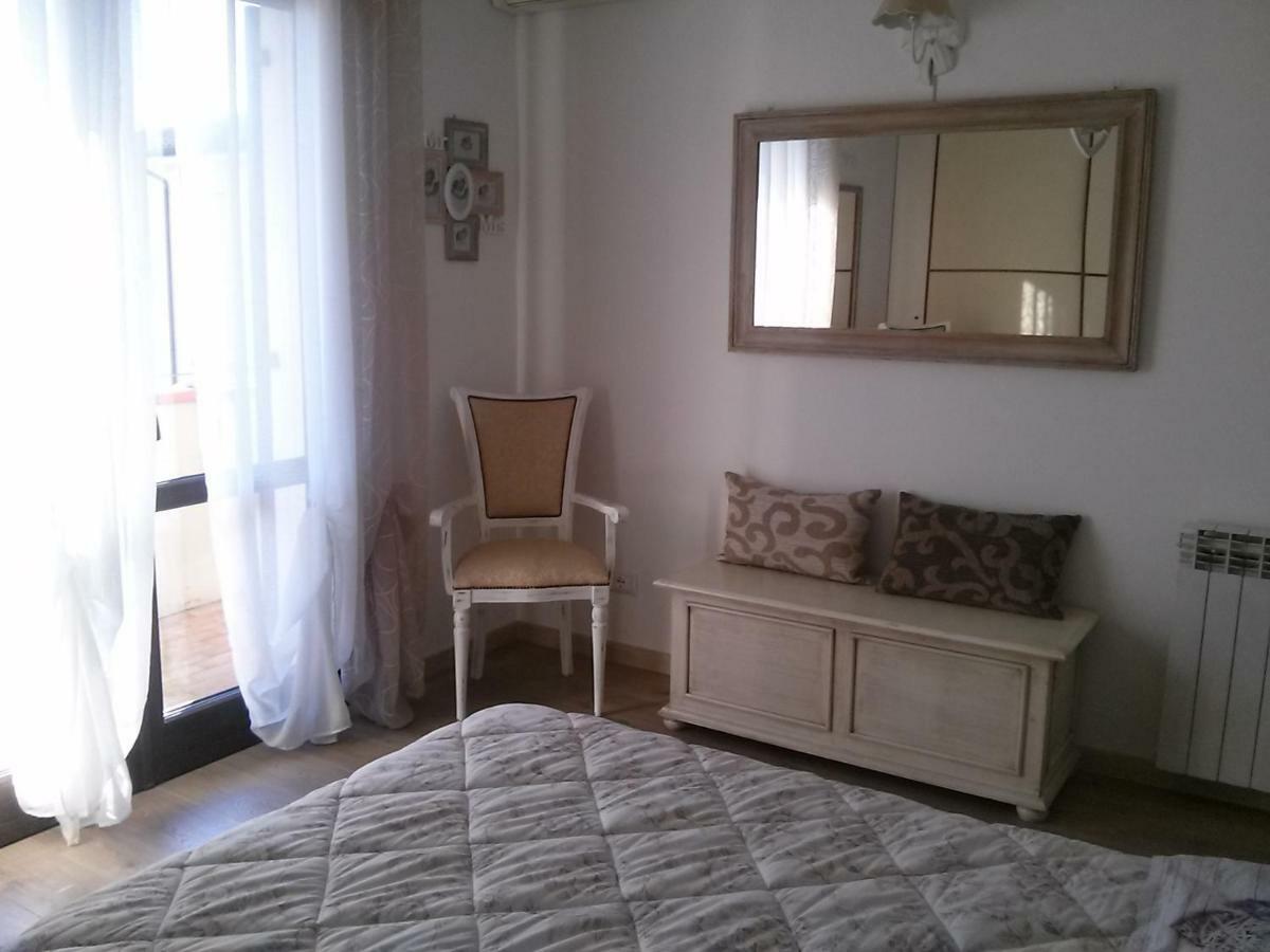 New Apartment Private Parking Bardolino Ngoại thất bức ảnh