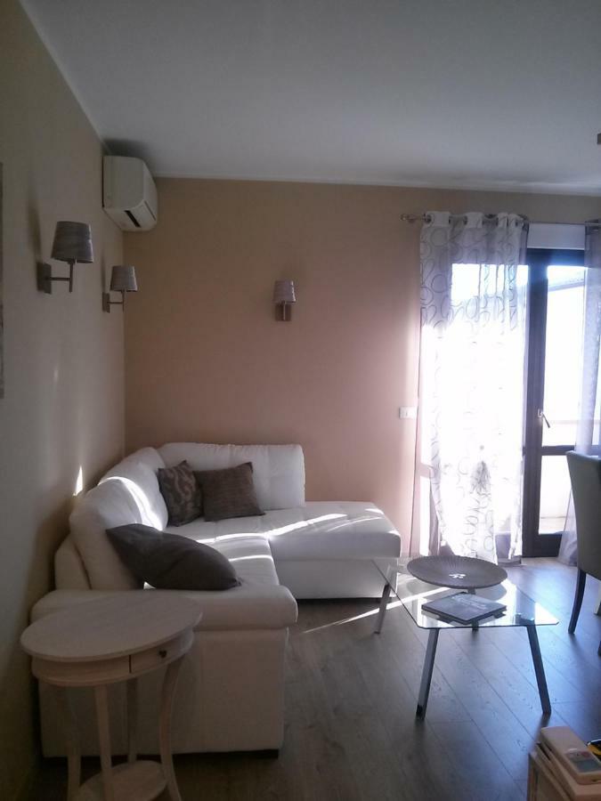 New Apartment Private Parking Bardolino Ngoại thất bức ảnh